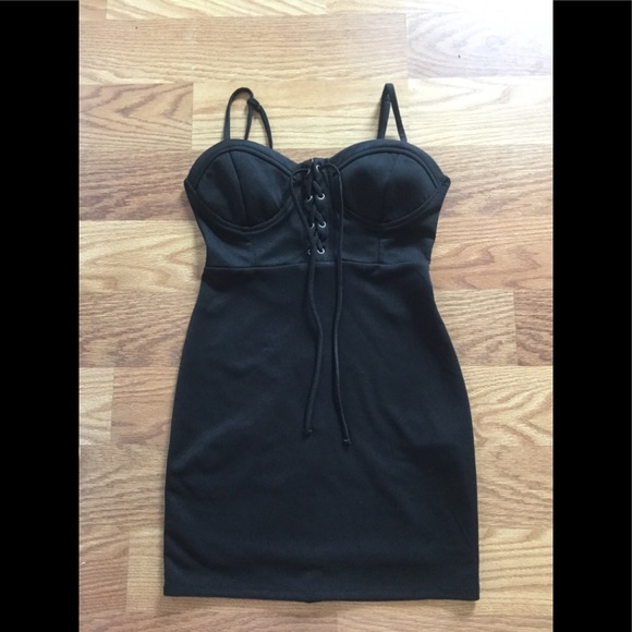 NWOT Forever 21 Hot Black Dress! - Picture 2 of 3